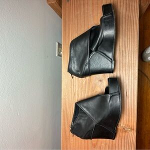 Ann Demeulemeester Mules